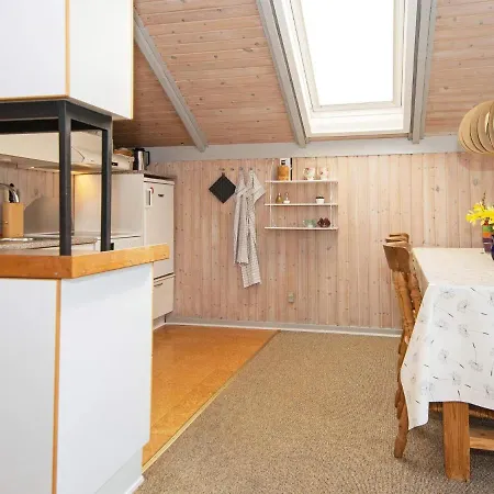 Three-bedroom In Ringkobing 26