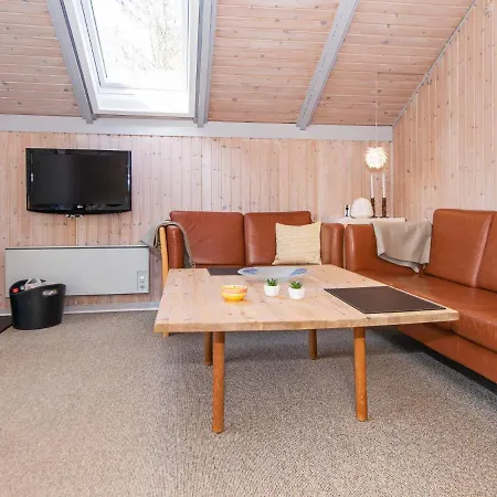 Three-bedroom In Ringkobing 26